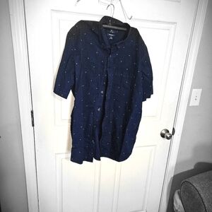 Short sleeve button down shirt